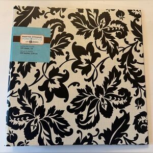 Martha Stewart Black & White Floral Paisley 3 Slant D-Ring 1” Binder 11” x 11.5”